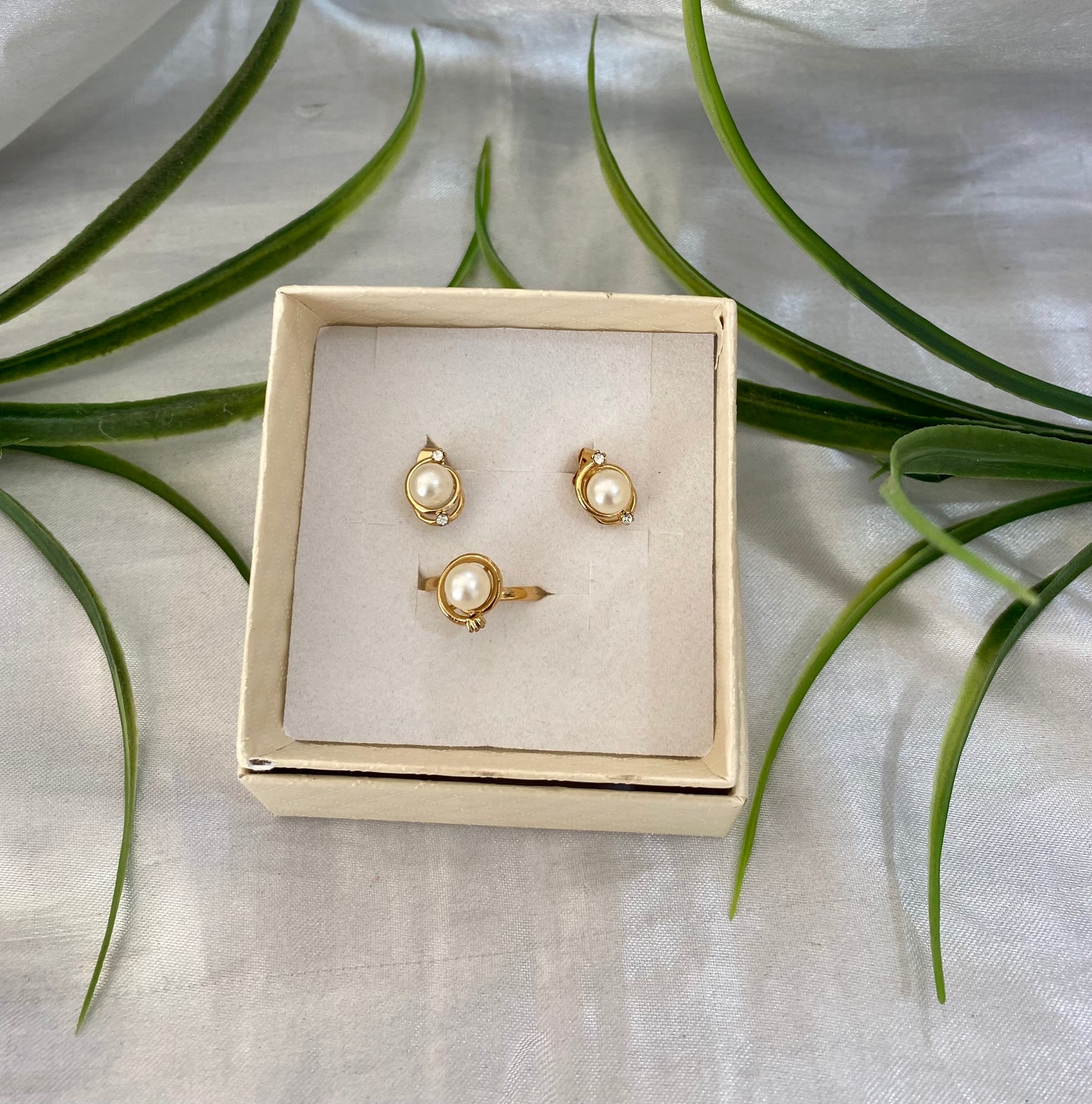 Juego de Perla con 2 Zirconias