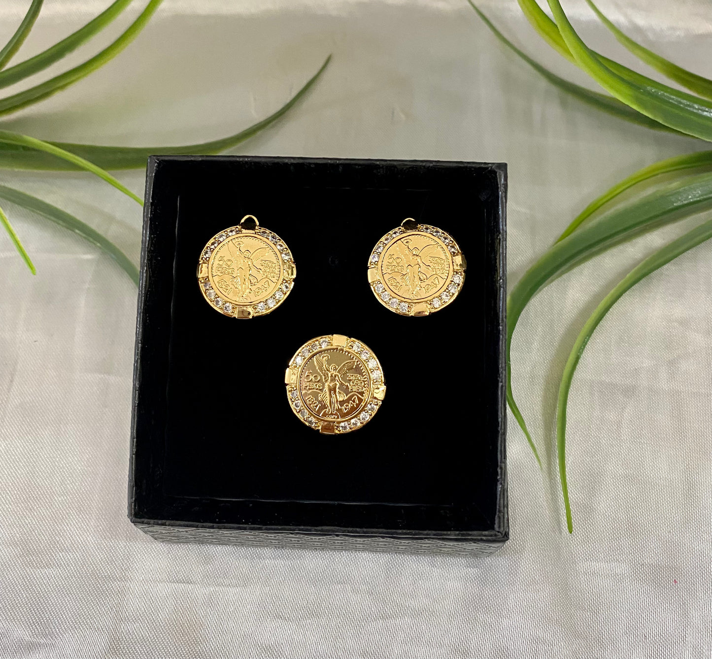 Juego de moneda tipo Centenario con Zirconia