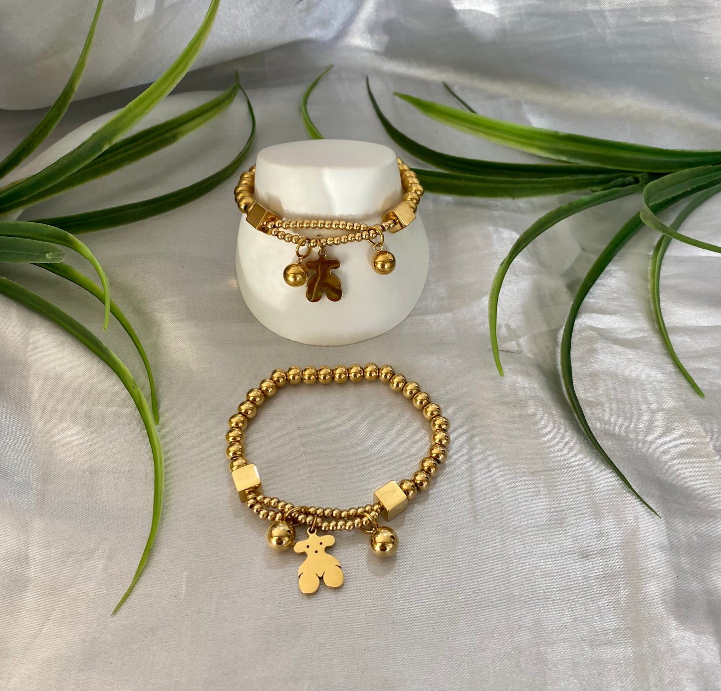 Pulsera de bola con oso