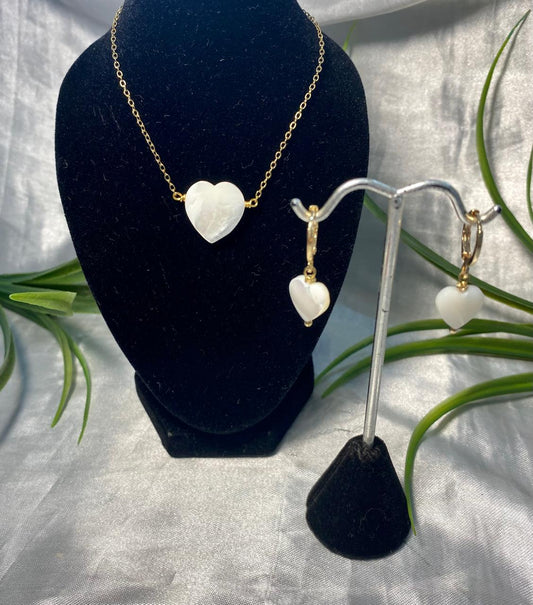 Juego de collar y aretes de Corazón Perla madre, Chapa de oro