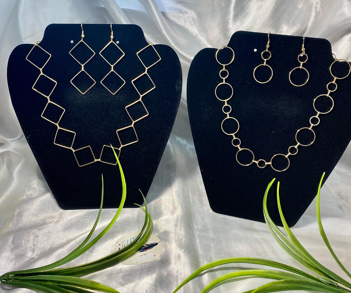 Juegos de aretes y collar Chapa de oro