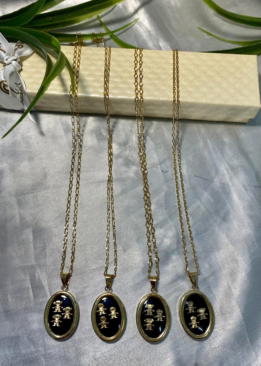 Lindas Cadenas con Dije de los hijos, Chapa de oro.