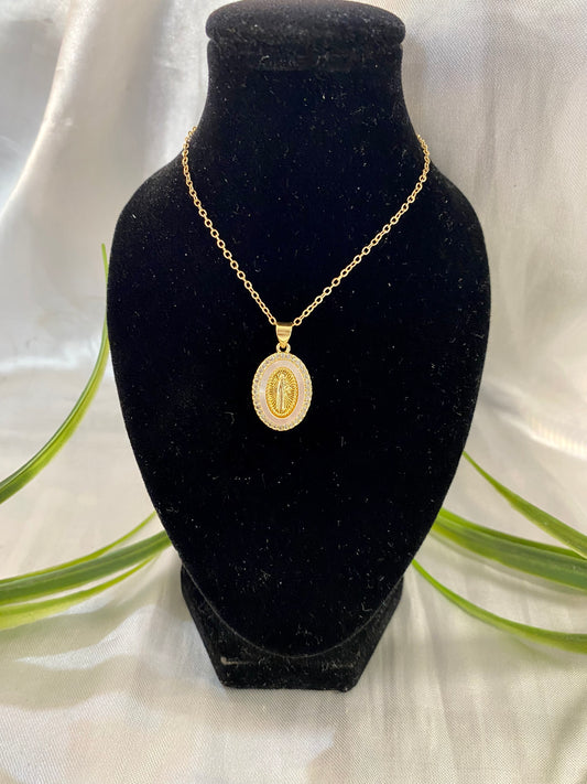 Cadena con dije San Benito