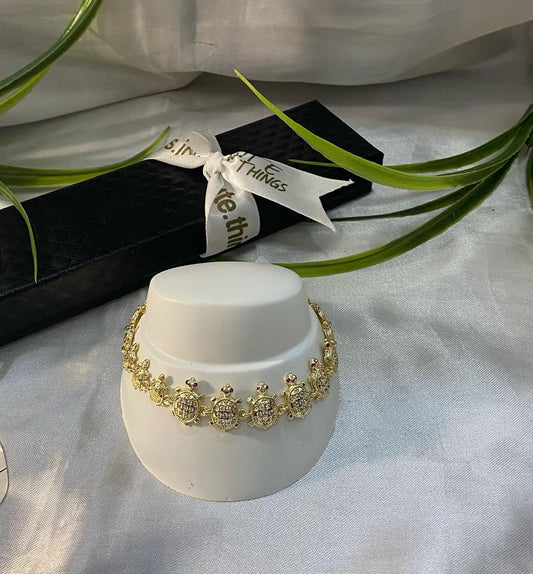 Pulsera de tortugas Chapa de oro