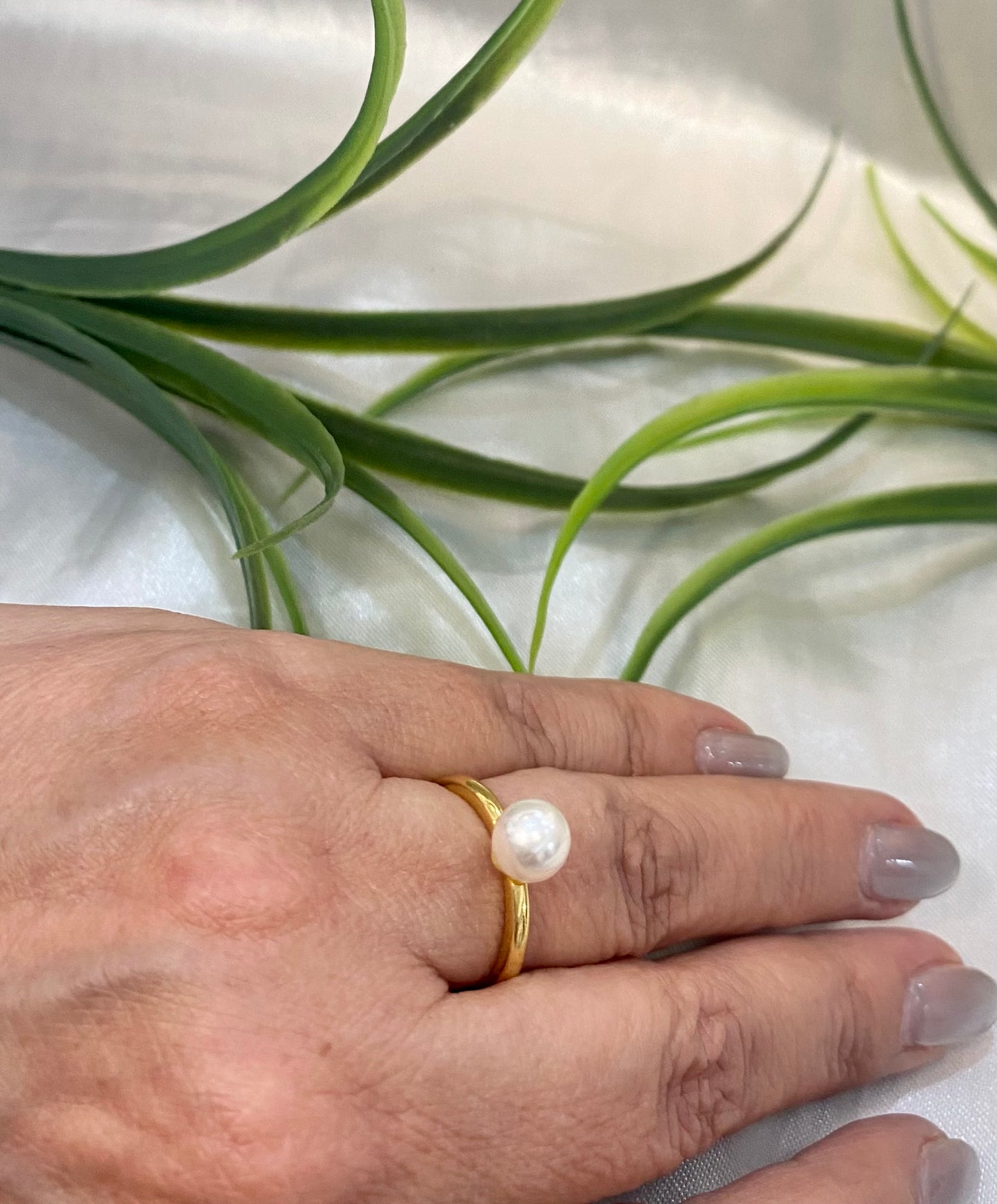 Anillo con perla sencillo