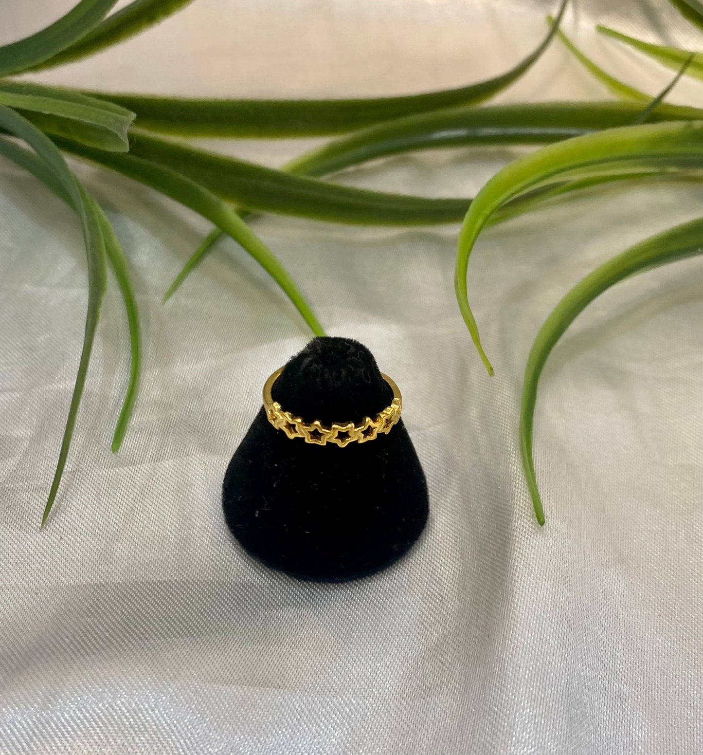 Anillo con 7 estrellas