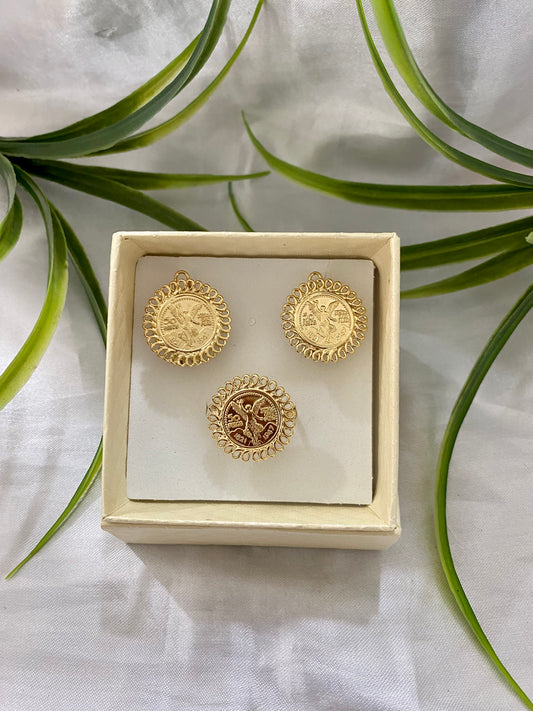 Juego de aretes y anillo tipo centenario