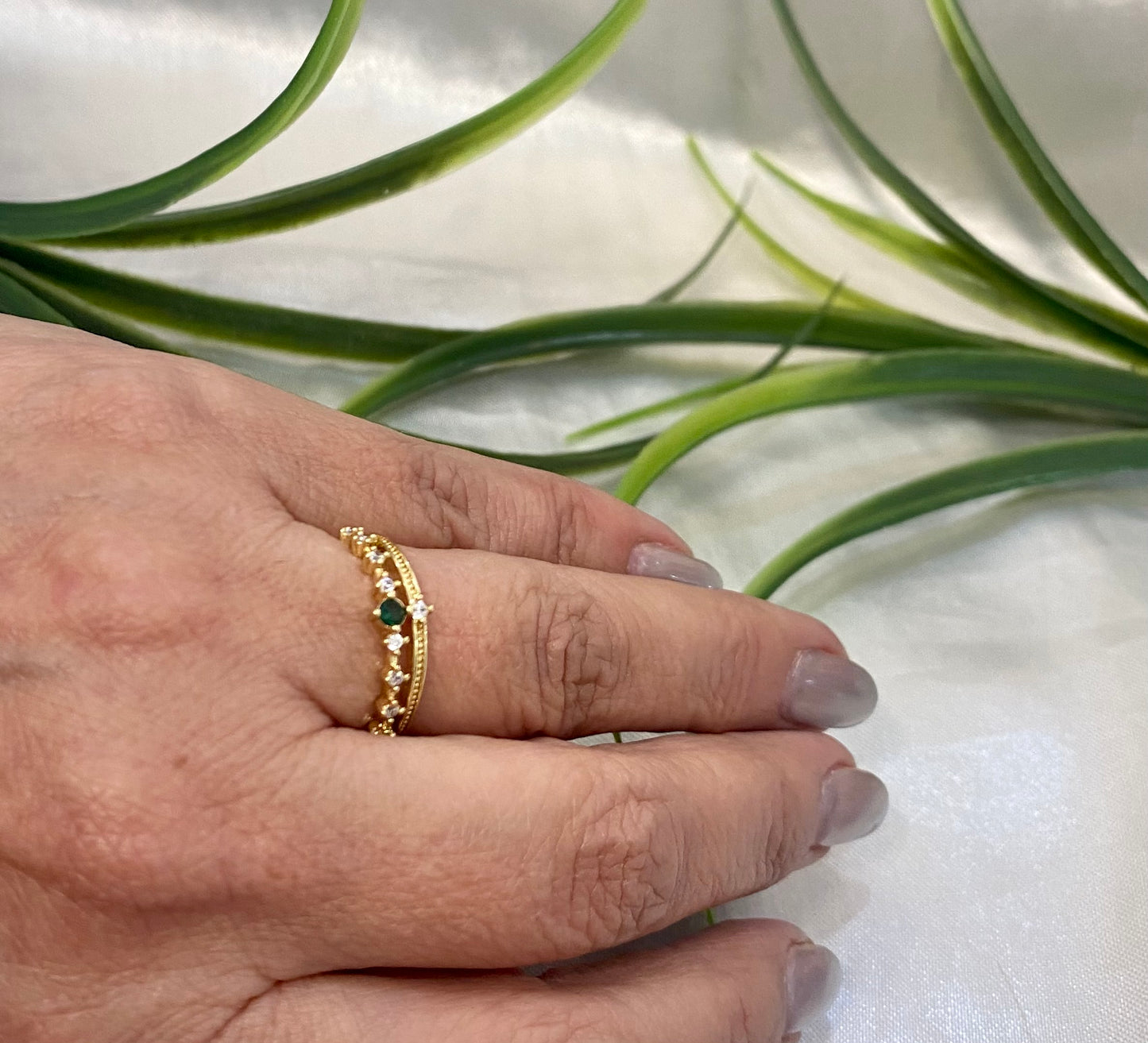 Anillo doble con  chispas de zirconia