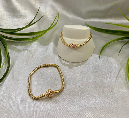 Pulsera broche bolita corazón mini