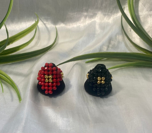 Anillo rombo de piedras