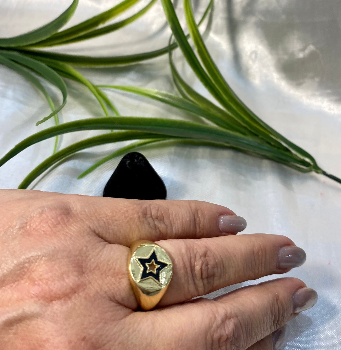 Anillo grueso con Estrella esmaltada