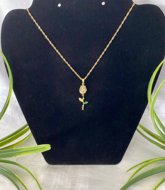 Cadena con dije flor