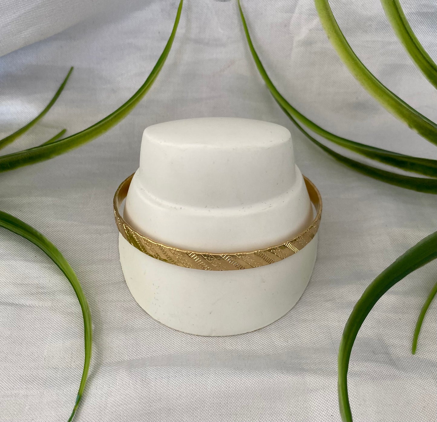 Pulsera de Aro rayada