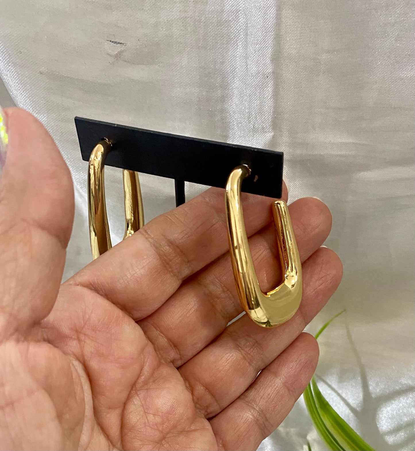 Arete inflado grande