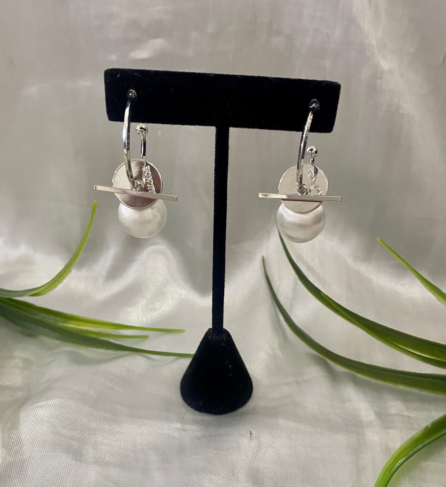 Arete tipo Arracada Átomo Laser en Rodio