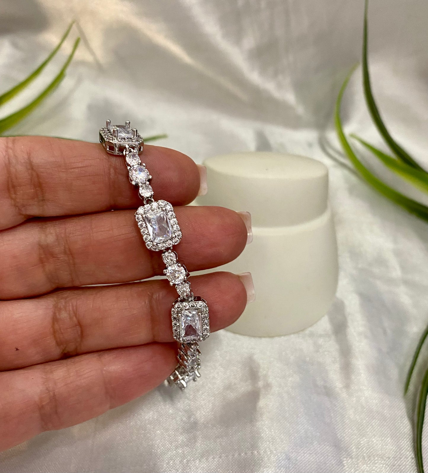 Pulso cuadro Zirconia