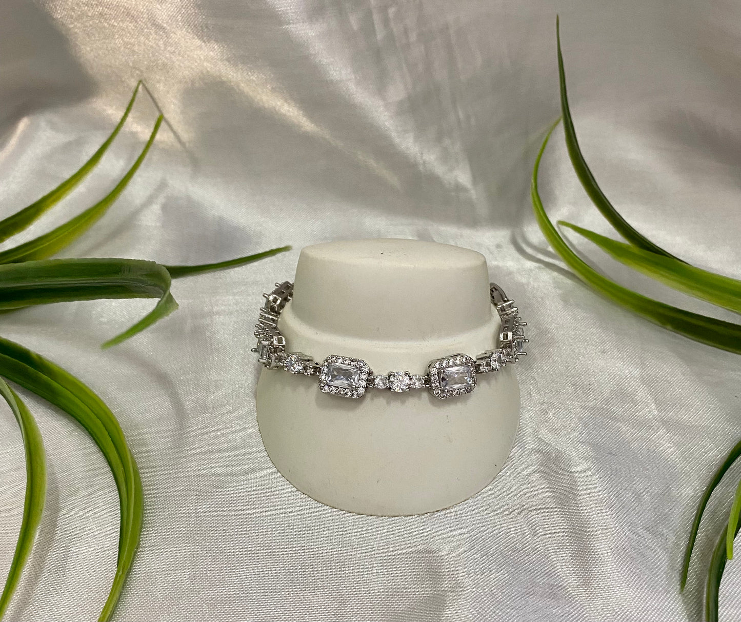 Pulso cuadro Zirconia