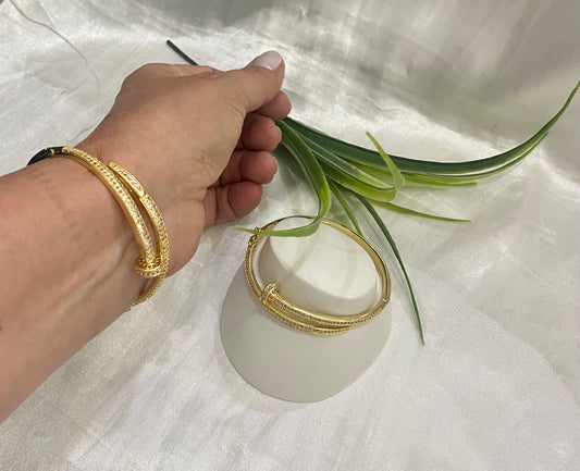 Pulso Clavo Zirconia