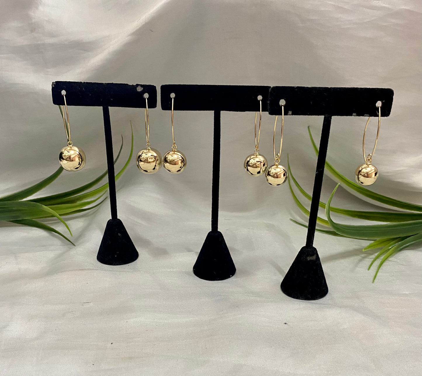 Arete tipo cereza 3 tamaños