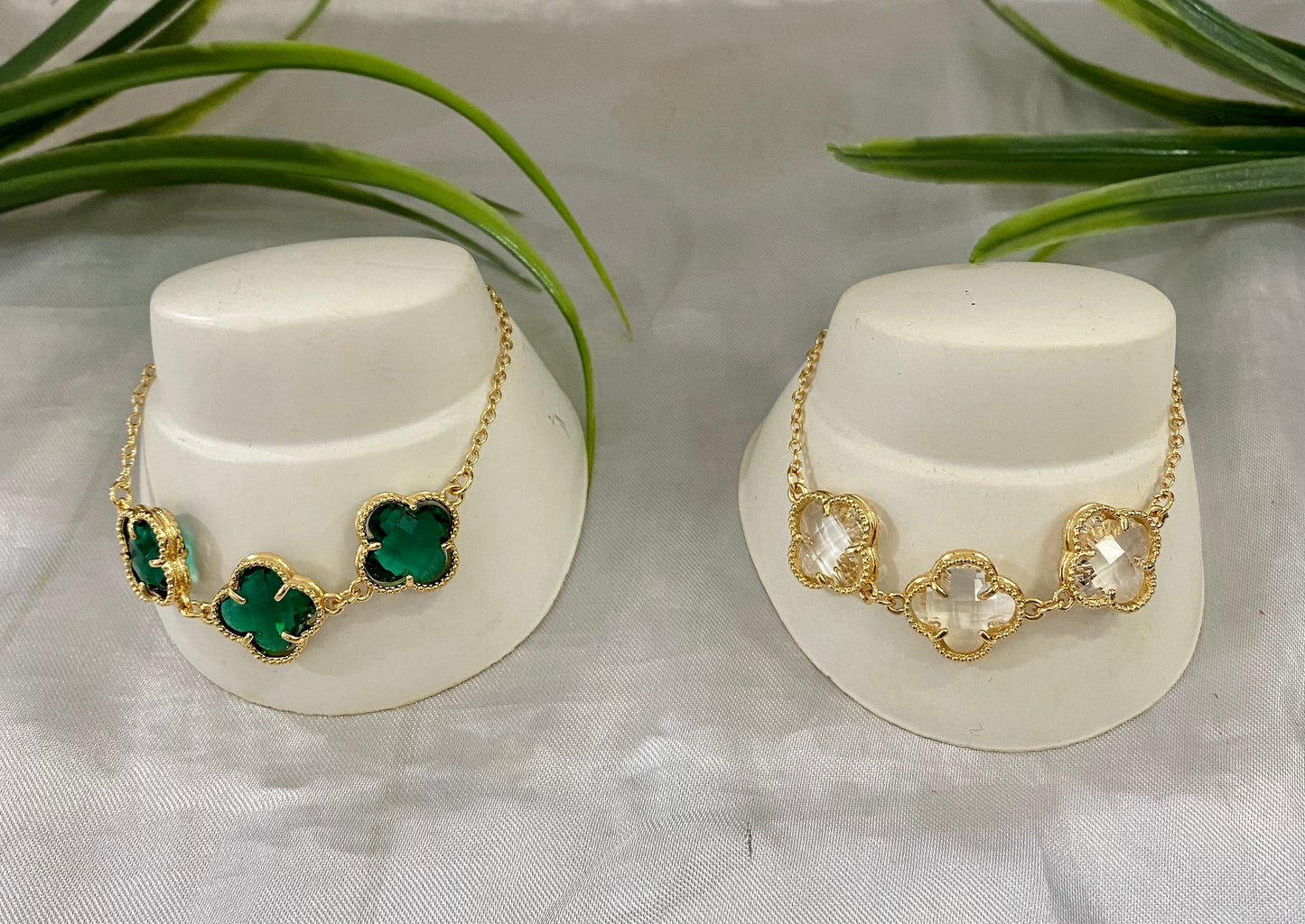 Pulso de trébol zirconia colores ajustable