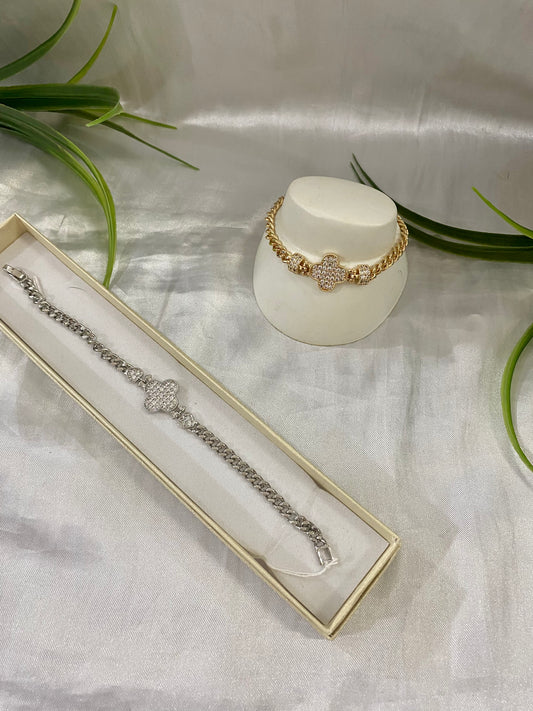 Pulso Trebol Zirconia en Chapa y Rodio