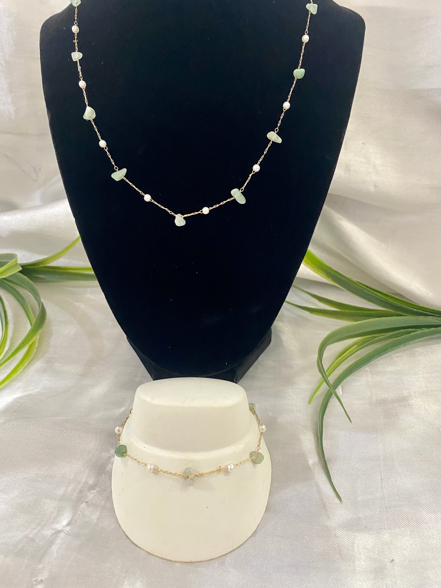 Juego de collar y pulsera con Quarzo y Perla