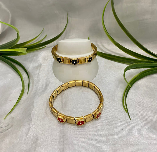 Pulsera Italiana con flor negra y roja