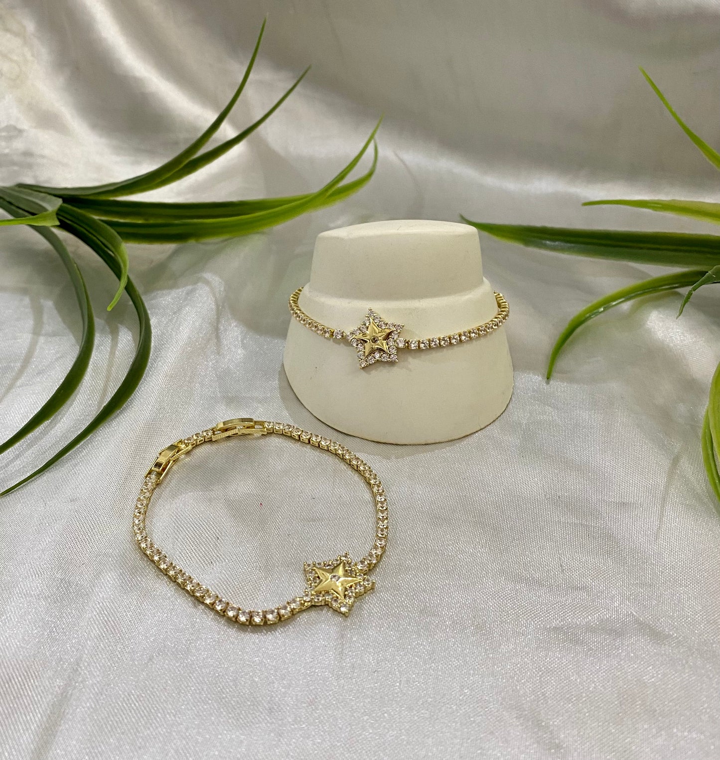 Pulsera Estrella Zirconia con Broche acero