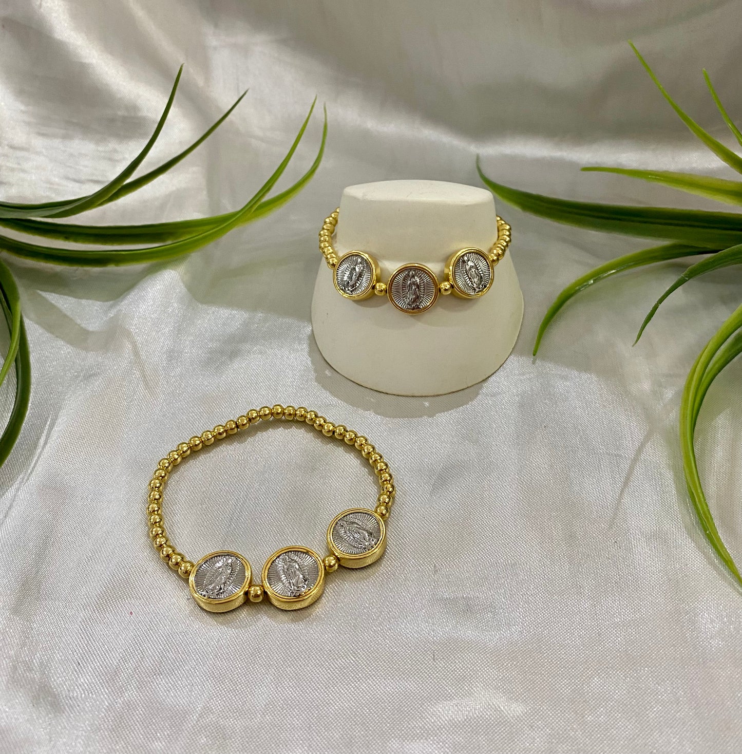 Pulsera 3 medallas Virgen