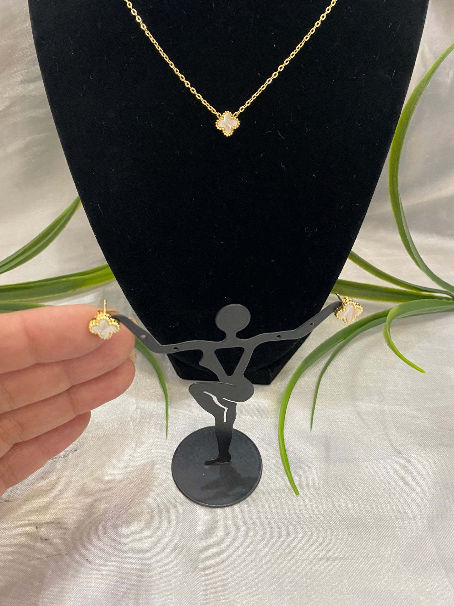 Juego de collar y aretes trebol Blanco mini