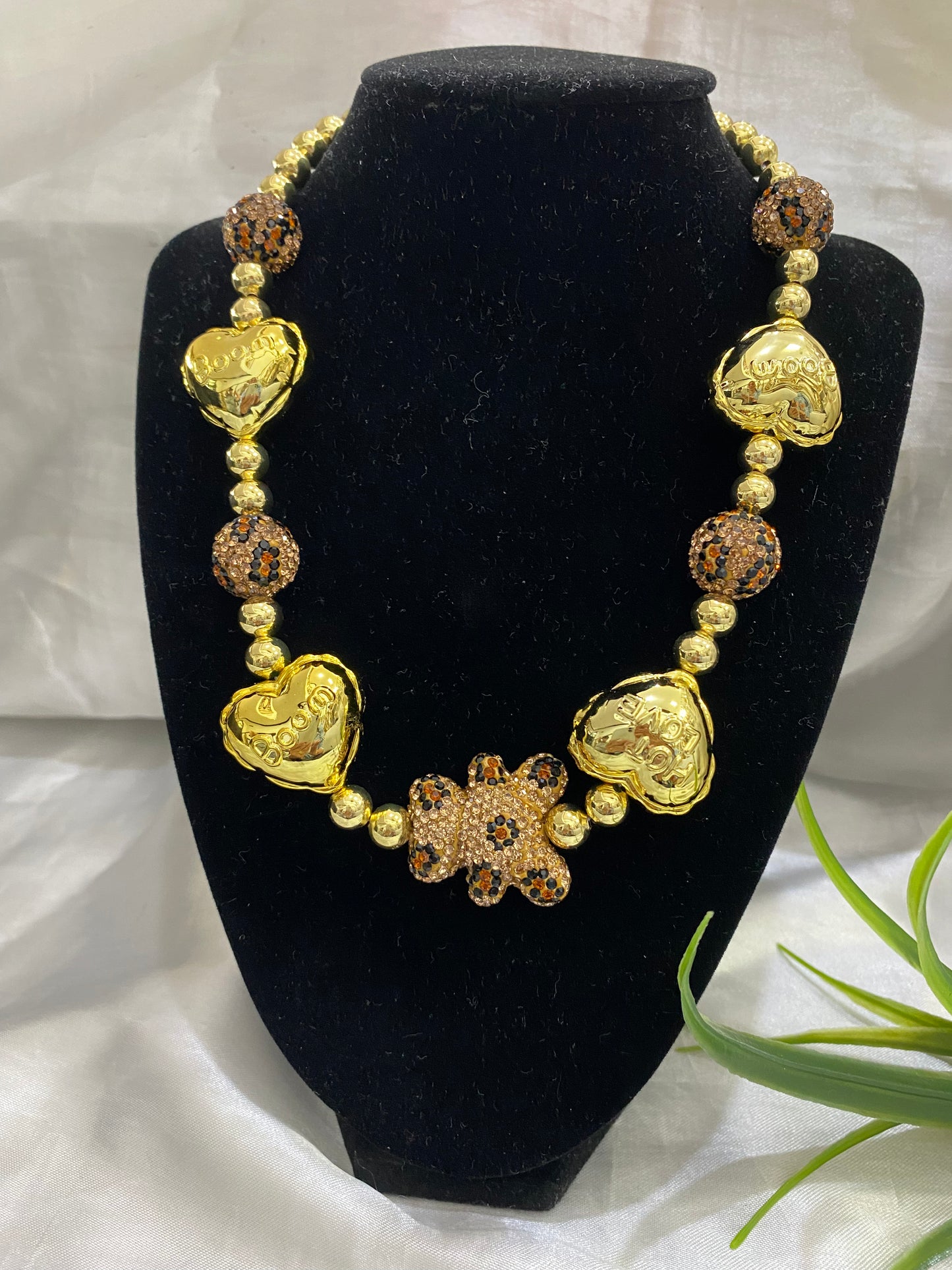 Collar con corazón y oso zirconia