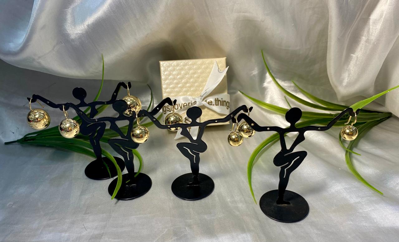 Arete de Bola lisa, Chapa de oro