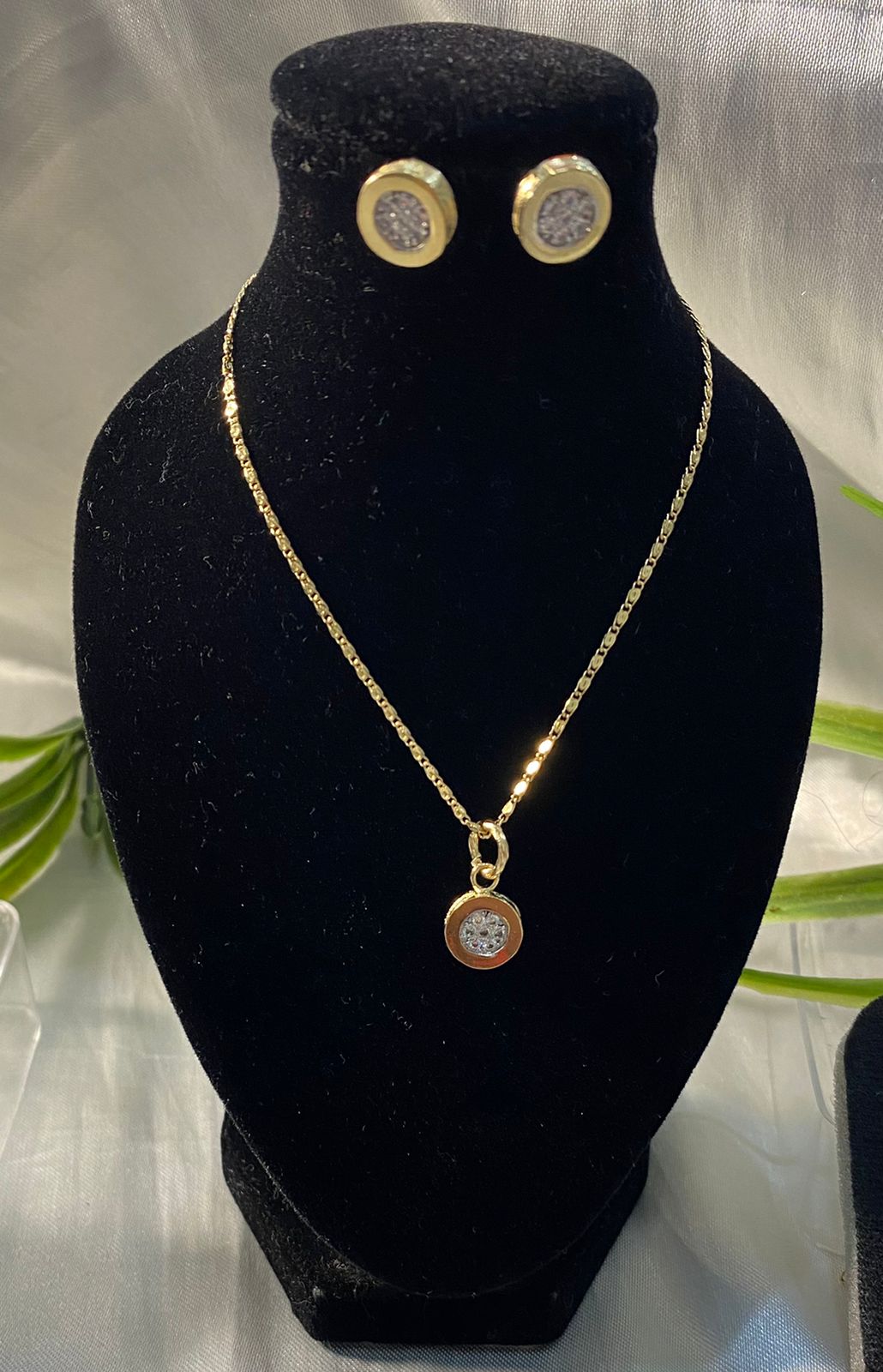 Juegos de Cadena con dije y aretes Chapa de oro