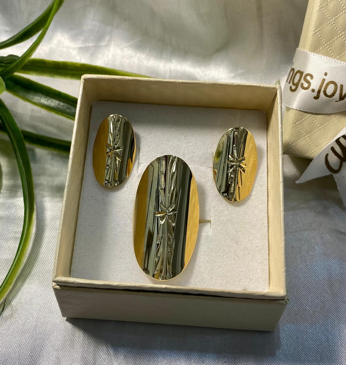 Juego de aretes y anillo ovalado grabado Estrella,Chapa de oro